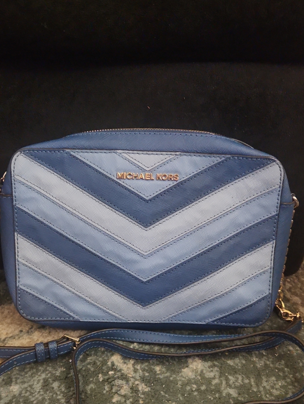 NWOT Michael Kors Two-Tone Blue Chevron Crossbody Bag